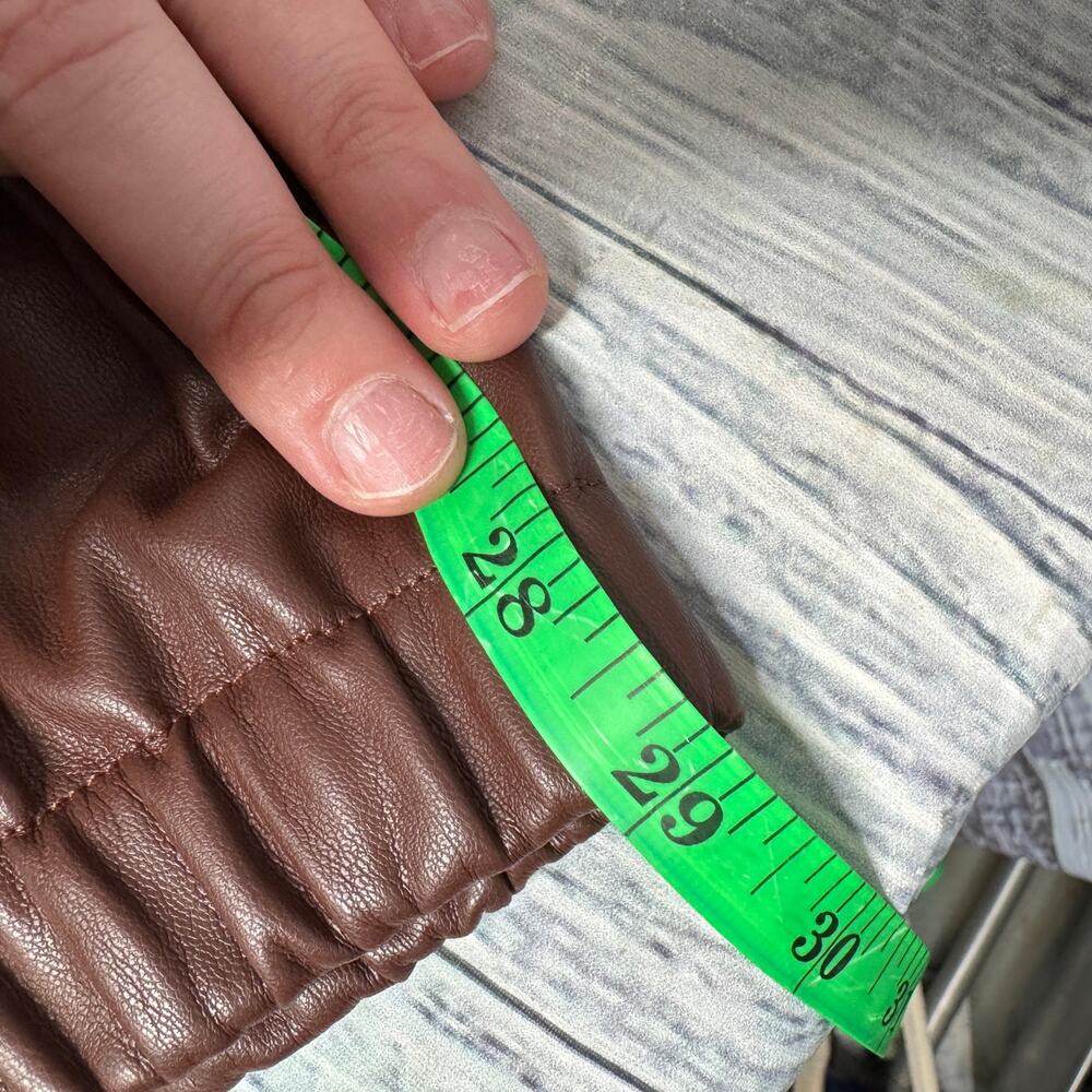 WeWoreWhat Vegan Leather Joggers Brown Butter Soft Med - Picture 8 of 9
